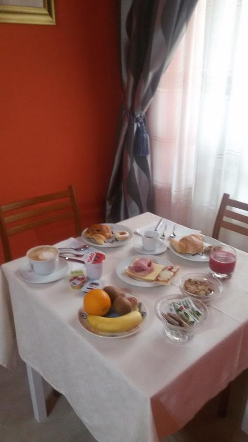 Bed and Breakfast Da Laura Lukka Zewnętrze zdjęcie